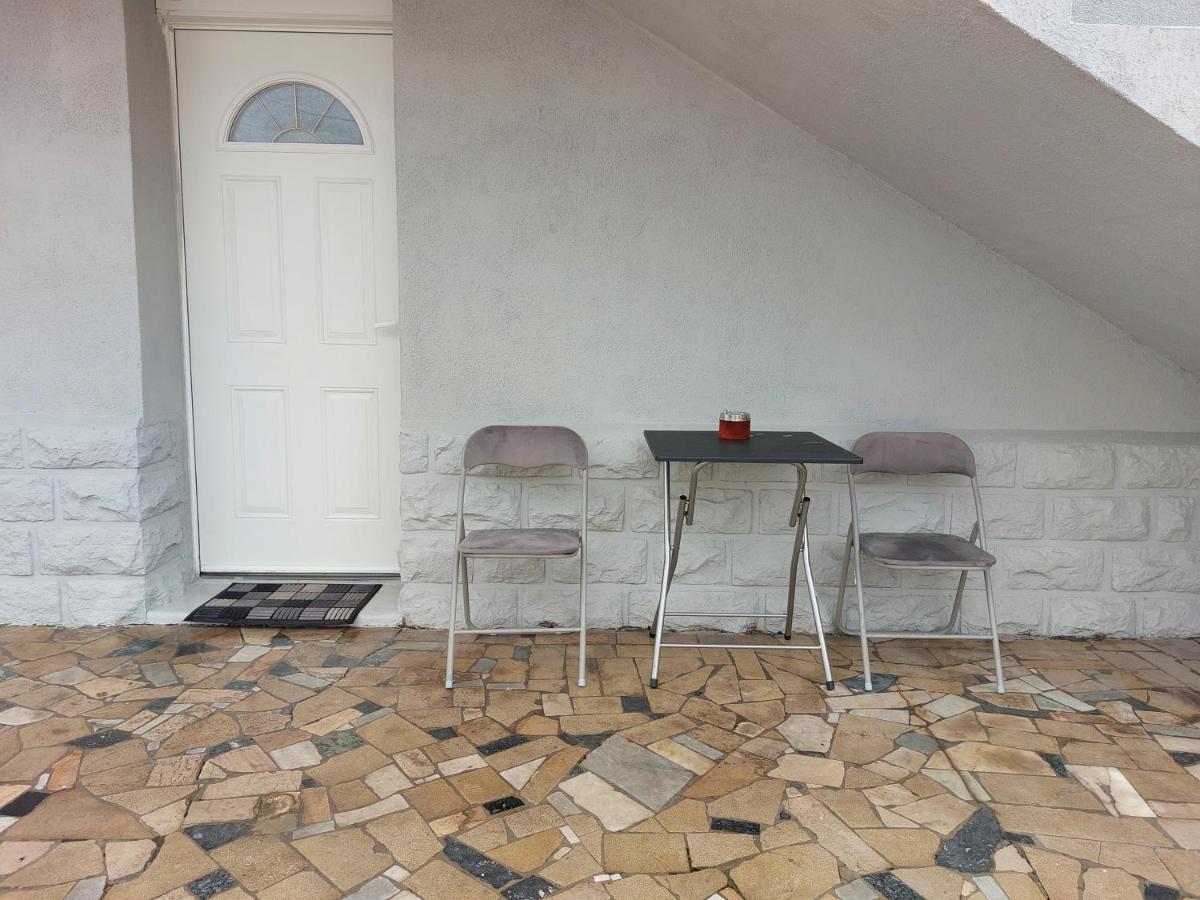 Famille House 101 Apartment Chalon-sur-Saone Bagian luar foto