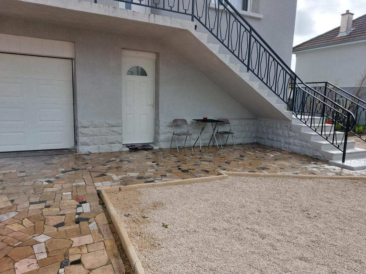 Famille House 101 Apartment Chalon-sur-Saone Bagian luar foto