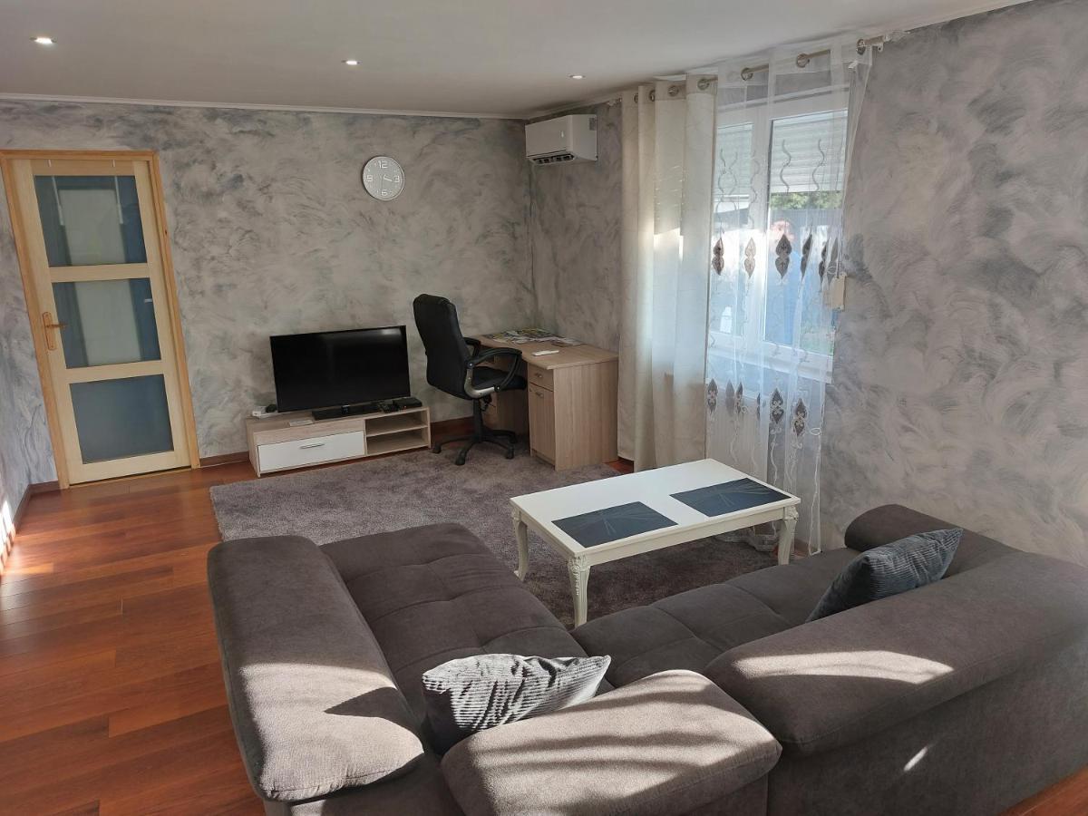 Famille House 101 Apartment Chalon-sur-Saone Bagian luar foto